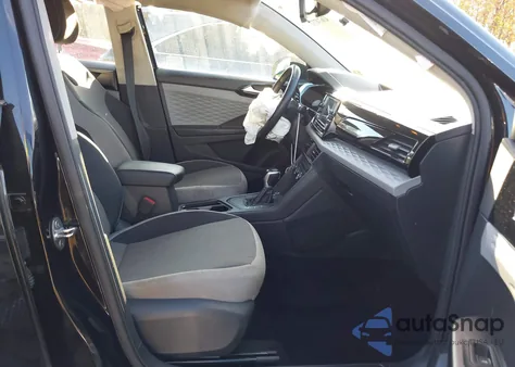 2022 Volkswagen Taos 1.5T S z USA, uszkodzony, nr VIN 3VVDX7B2XNM049149